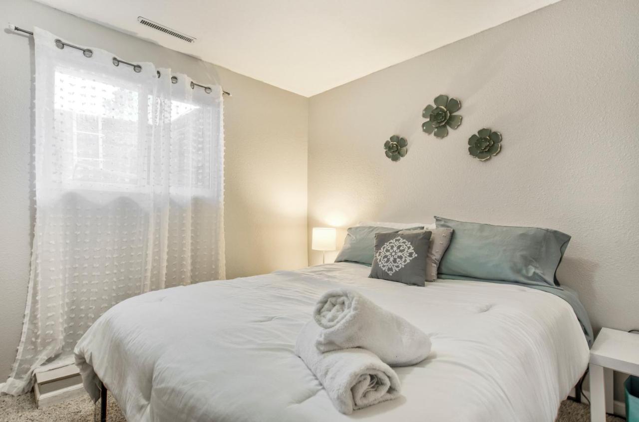 Wonderful Spacious 5Br Colorado Springs House Βίλα Εξωτερικό φωτογραφία